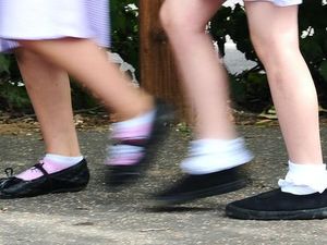 Supporting image for story: Covid cases close school