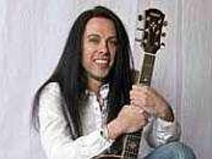 Supporting image for story: Danny's going unplugged for fans