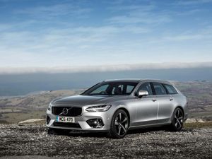 Supporting image for story: Volvo: We’re seeing a massive switch from diesel to plug-in hybrid