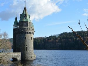 Supporting image for story: Mid Wales tourism drive 'needs government help'