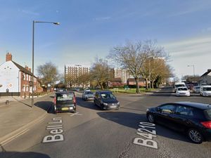 Supporting image for story: Drivers warned of 'minor disruption' following crash in Bloxwich