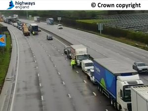 Supporting image for story: M6 shut following 'serious multiple-vehicle' collision