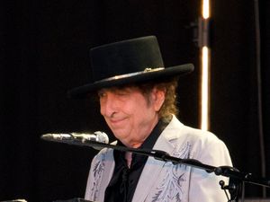 Supporting image for story