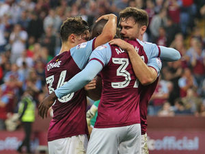 Supporting image for story: Carabao Cup: Aston Villa 4 Wigan 1 - Report