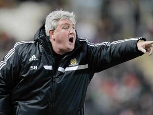 Supporting image for story: 'Grizzly Bear' Steve Bruce will help Aston Villa fight