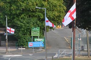 DUDLEY COPYRIGHT NATIONAL WORLD STEVE LEATH 21/08/25 Flags  proudly flying in  Shenstone Avenue, Norton area.