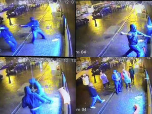 Supporting image for story: VIDEO: Gone in 15 seconds -  Raiders wielding axe and sledgehammer steal £30k of gold