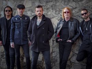 Supporting image for story: Black Star Riders to play Wolverhampton