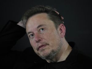 Supporting image for story: Elon Musk says his new AI model ‘better than PhD level in everything’