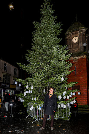 The Emmerdale star had come to Wednesbury to turn on the festive lights. Photo: Kennett Photography