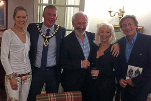 Supporting image for story: Oswestry mayor puts TV stars in the picture