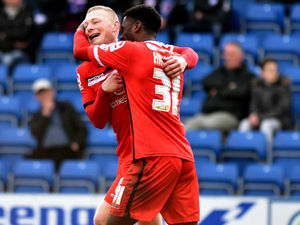 Supporting image for story: Watch highlights of Chesterfield v Walsall