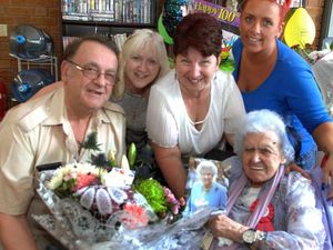 Supporting image for story: 100-year-old who looked after war refugees dies
