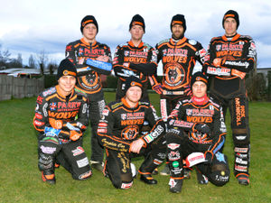 Supporting image for story: Wolverhampton Wolves aim to maintain home form