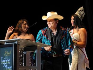 Supporting image for story: Tejano singer and TV host Johnny Canales dies at 77