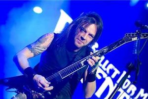 Supporting image for story: Bullet shoots to thrill