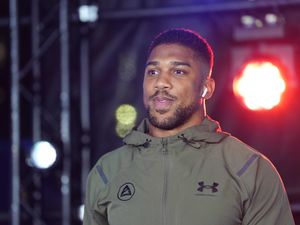 Supporting image for story: Anthony Joshua ready to suffer as he eyes third world heavyweight title