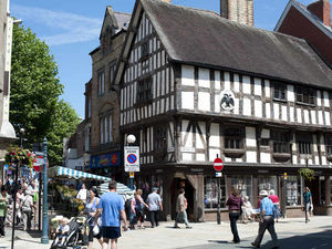 Supporting image for story: Group pushes for review of Oswestry town centre roads