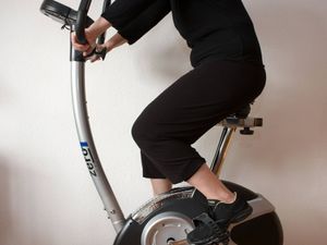 Supporting image for story: Exercising in short bursts could benefit those who cannot work out regularly