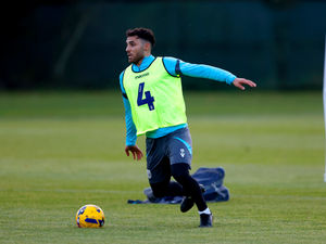 Supporting image for story: 'Too challenging for him to train' - West Brom forgotten man to see specialist over fitness issues