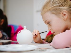 Supporting image for story: Plenty of half-term 'splodging' in south Shropshire