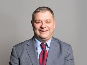 Supporting image for story: Suspended Labour MP Mike Amesbury due in court on assault charge