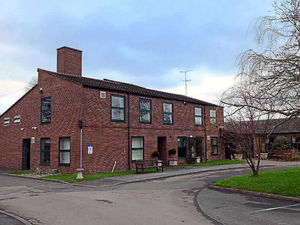 Supporting image for story: Anger amid campaign to rescue Shropshire home