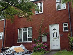 Supporting image for story: Pair flee as home engulfed in flames