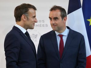 Supporting image for story: Macron’s political isolation deepens as some call for his resignation