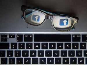 Supporting image for story: Facebook plays down News Feed test that buries publisher pages in new Explore Feed