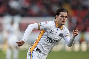 EDITORIAL USE ONLY. No use with unauthorized audio, video, data, fixture lists, club/league logos or 'live' services. Online in-match use limited to 75 images, no video emulation. No use in betting, games or single club/league/player publications