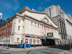 Supporting image for story: Dolly Parton-themed musical plagued by people shouting homophobic slurs – actor