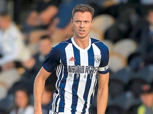 Supporting image for story: Tony Pulis urges Jonny Evans to sign new West Brom contract
