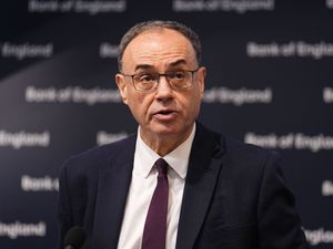 Supporting image for story: Bank of England chief warns attacks on central bank independence are ‘dangerous’