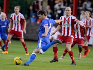 Supporting image for story: Stourbridge 1 Halesowen Town 1 - Report and pictures