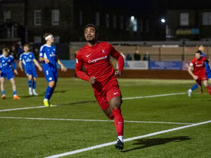 Supporting image for story: Oh, what fun it is to see the Bucks snatch points away!