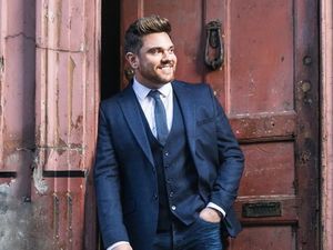 Supporting image for story: Mark Kingswood to play Birmingham show