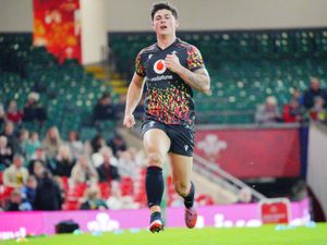 Supporting image for story: Louis Rees-Zammit looks forward to Wales return but says training feels ‘weird’