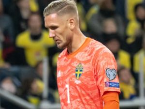 Supporting image for story: Aston Villa complete Robin Olsen signing