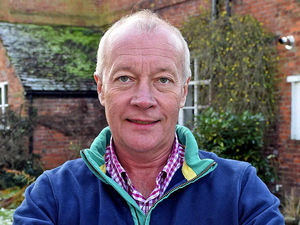 Supporting image for story: Shropshire Ebola doctor's shock as nurse readmitted to hospital