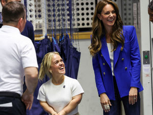 Supporting image for story: Walsall's Ellie Simmonds gives Princess of Wales some sporting tips