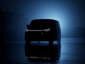 Supporting image for story: Ford teases new electric van ahead of reveal next month
