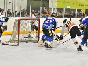 Supporting image for story: Tom Watkins pleased to see Telford Tigers stay calm in Peterborough Phantoms victory