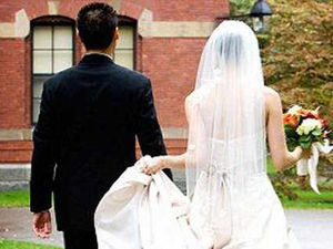 Supporting image for story: Churches conned in fake wedding racket