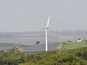 Supporting image for story: Minister urges ‘much greater development’ of solar on factories and homes