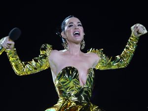Supporting image for story: Katy Perry says bond with Vegas crew is for life as she ends residency