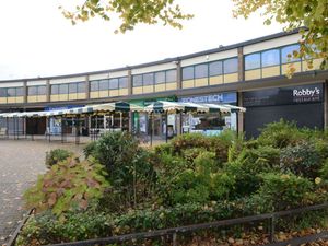 Supporting image for story: Episode 122: (Meetings)