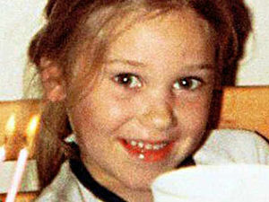 Supporting image for story: Amy's letter to Santa found after 26 years