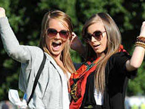 Supporting image for story: V excited festival fans arrive