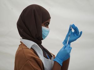 Supporting image for story: Public health expert: We will emerge from pandemic next year